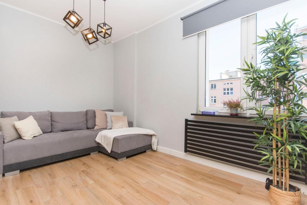 Gdynia Centrum Rentyear Apartments Ngoại thất bức ảnh